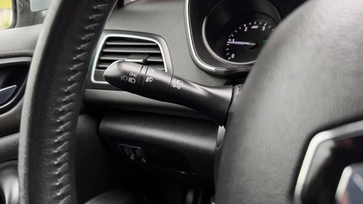 renault-megane-sport-tourer-2017-diesel-1461cc
