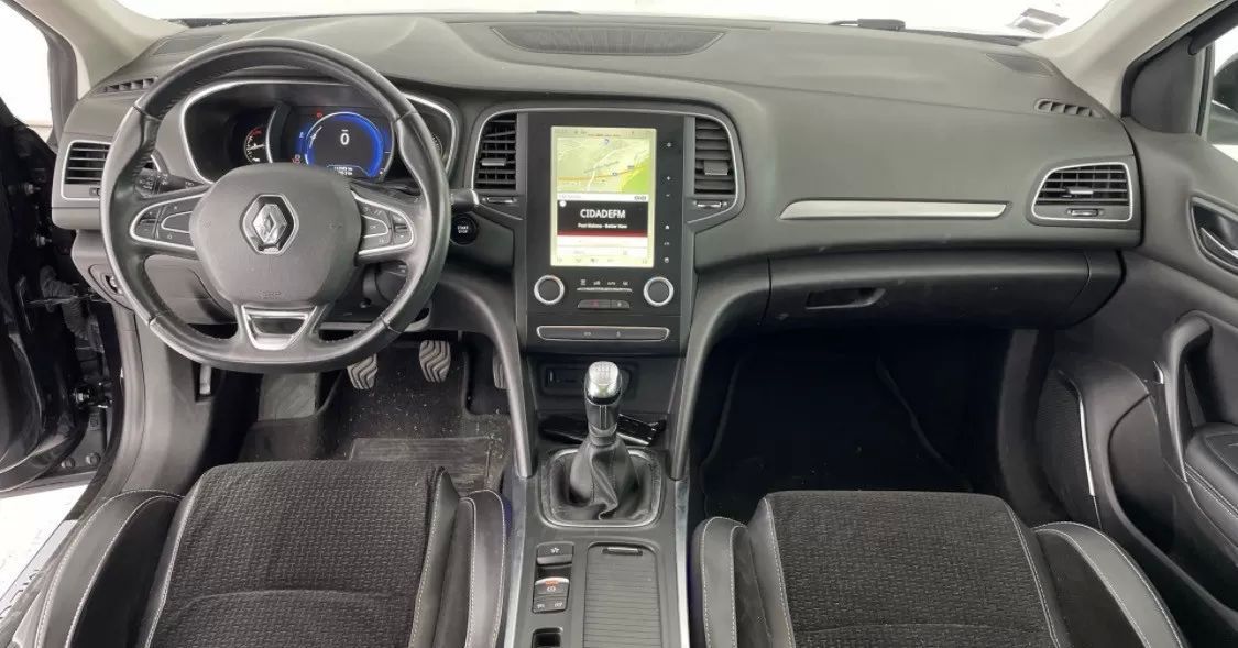 renault-megane-sport-tourer-2018-diesel-1461cc