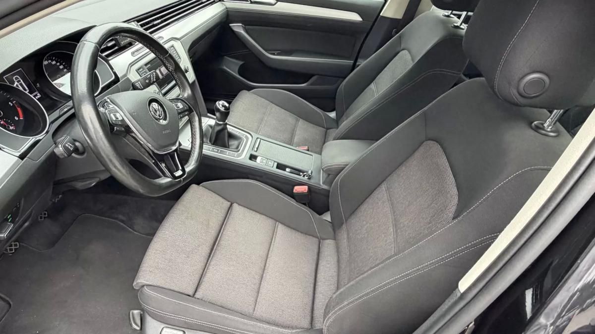 volkswagen-passat-variant-2015-diesel-1598cc