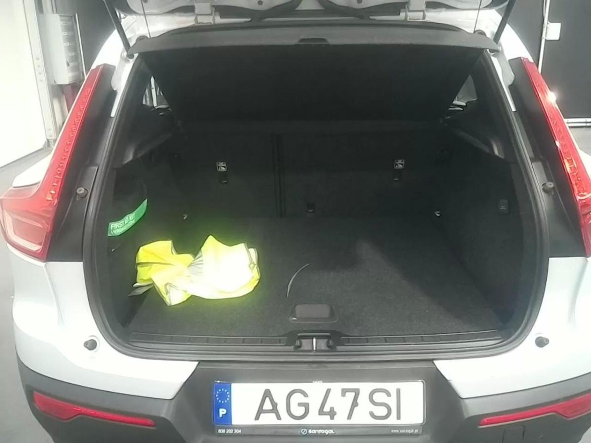 volvo-xc40-2021-gasolina-1477cc