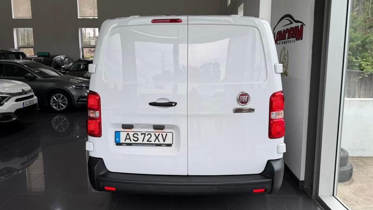 fiat-scudo-2022-diesel-1499cc