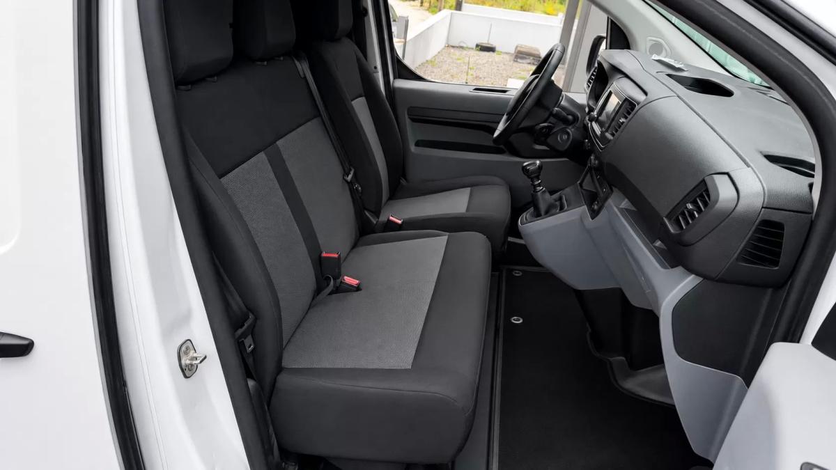 fiat-scudo-2022-diesel-1499cc
