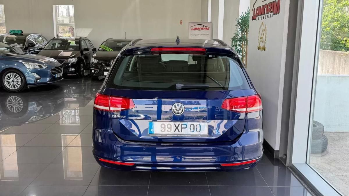 volkswagen-passat-variant-2019-diesel-1968cc
