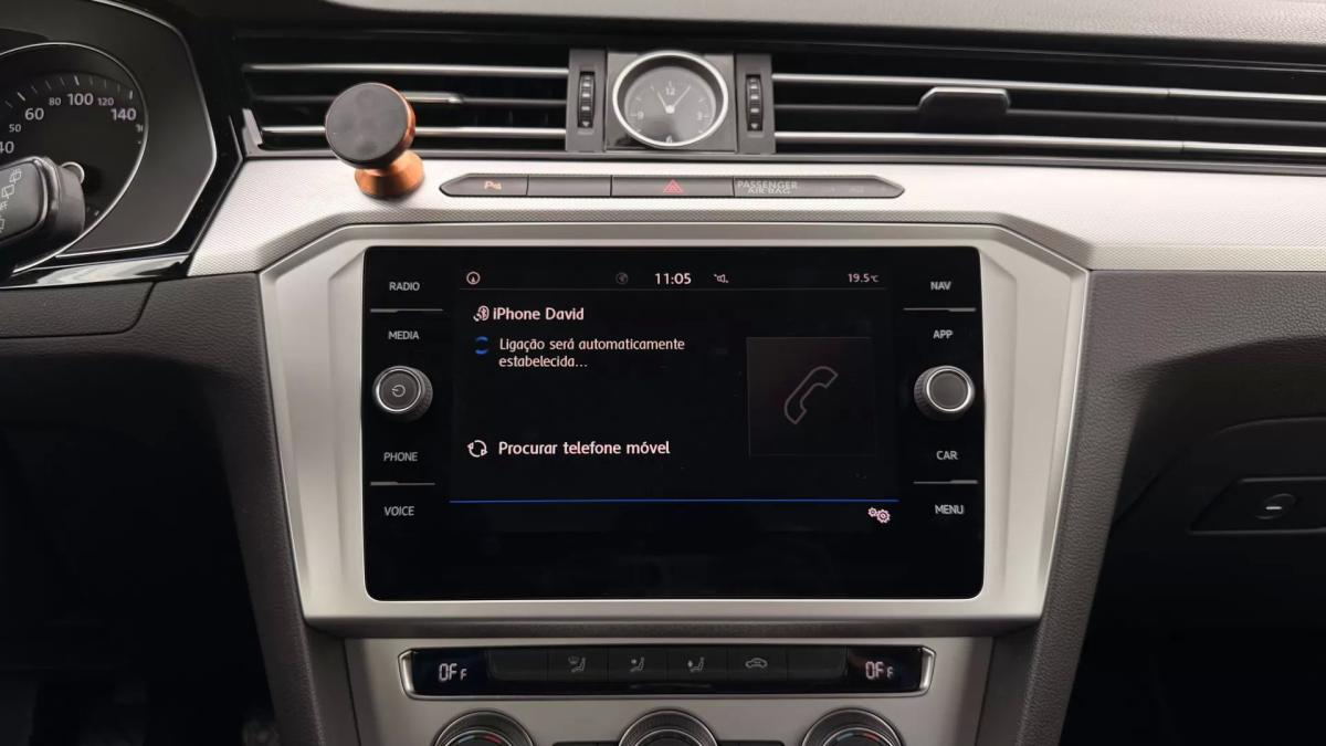 volkswagen-passat-variant-2019-diesel-1968cc