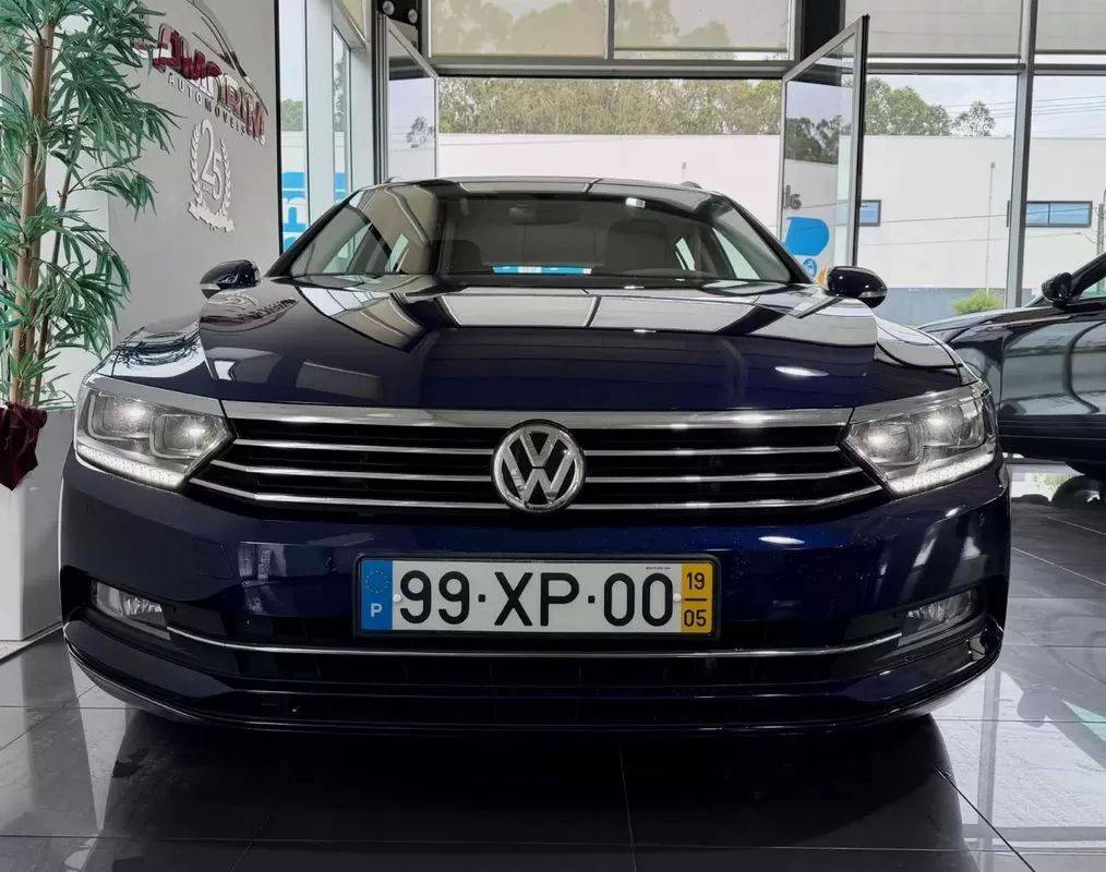 volkswagen-passat-variant-2019-diesel-1968cc
