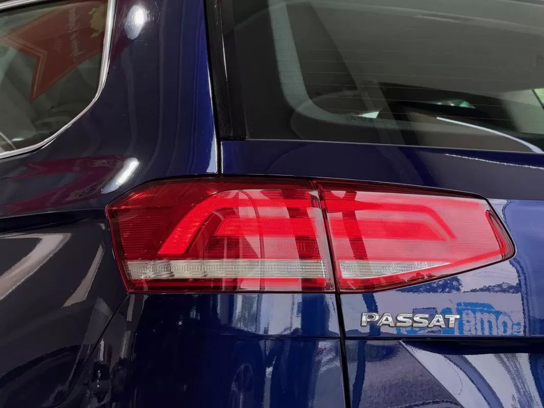 volkswagen-passat-variant-2019-diesel-1968cc