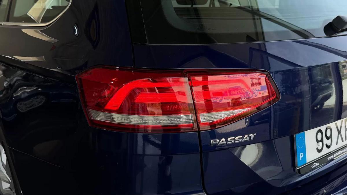 volkswagen-passat-variant-2019-diesel-1968cc