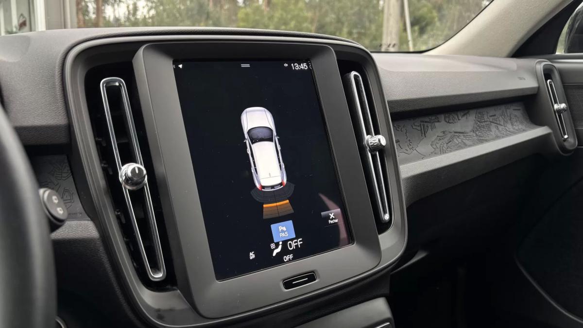 volvo-xc40-2019-gasolina-1477cc