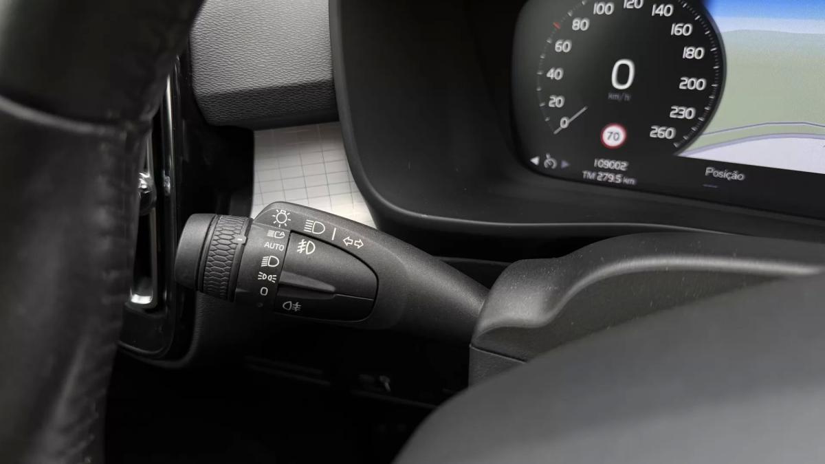 volvo-xc40-2019-gasolina-1477cc