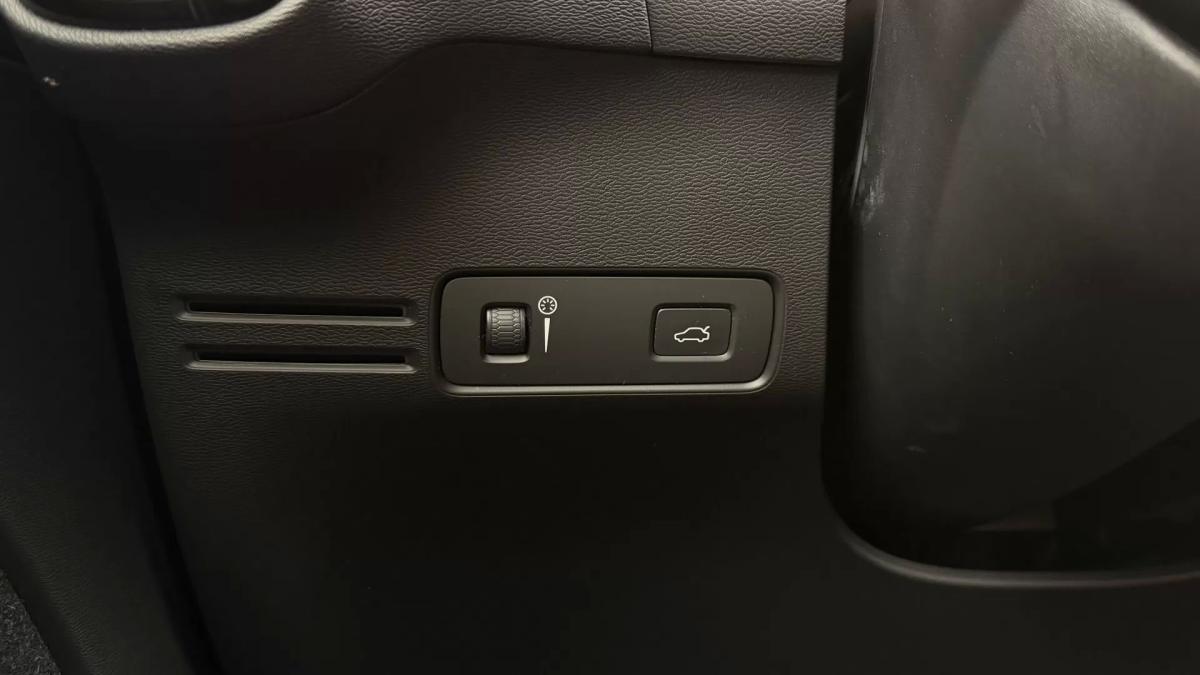 volvo-xc40-2019-gasolina-1477cc