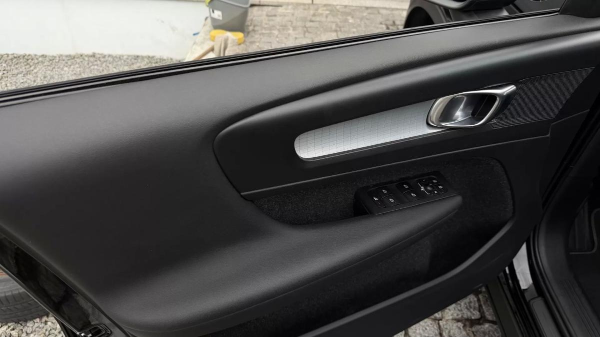 volvo-xc40-2019-gasolina-1477cc