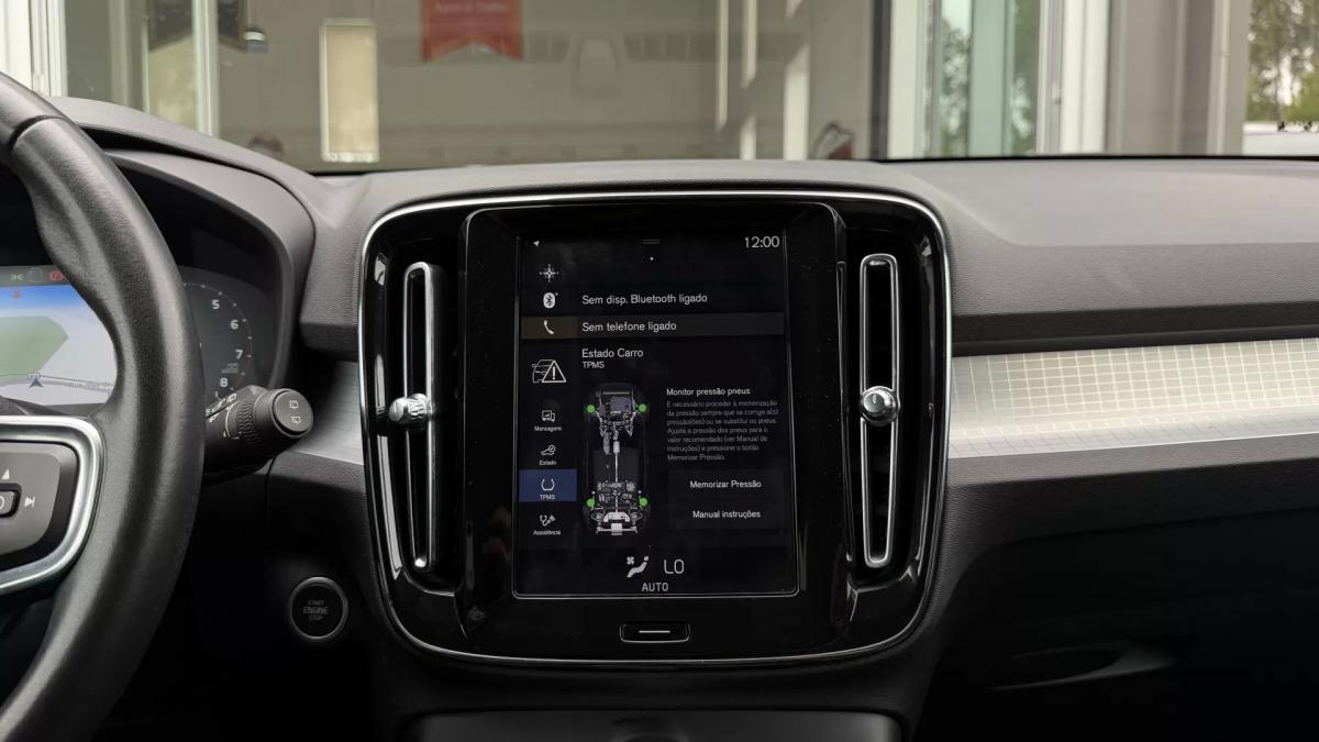 volvo-xc40-2019-gasolina-1477cc