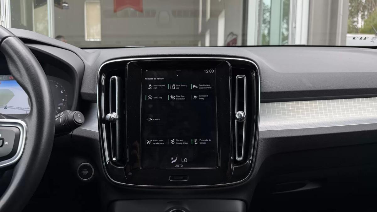 volvo-xc40-2019-gasolina-1477cc