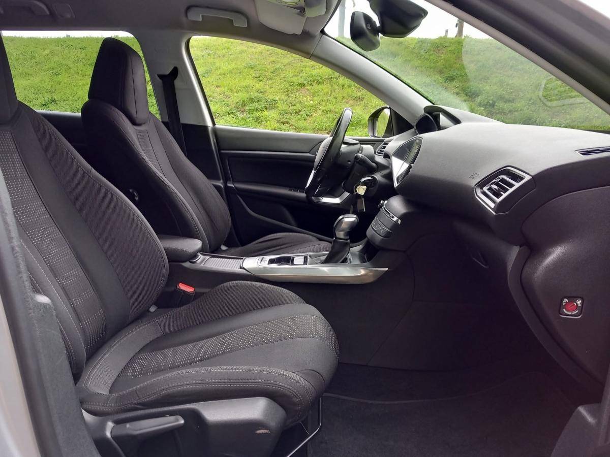 peugeot-308-sw-2015-diesel-1997cc