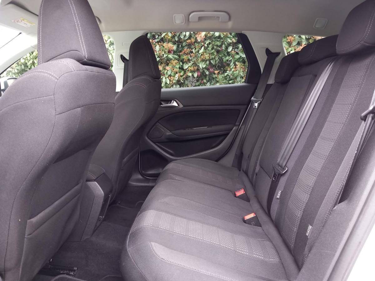 peugeot-308-sw-2015-diesel-1997cc