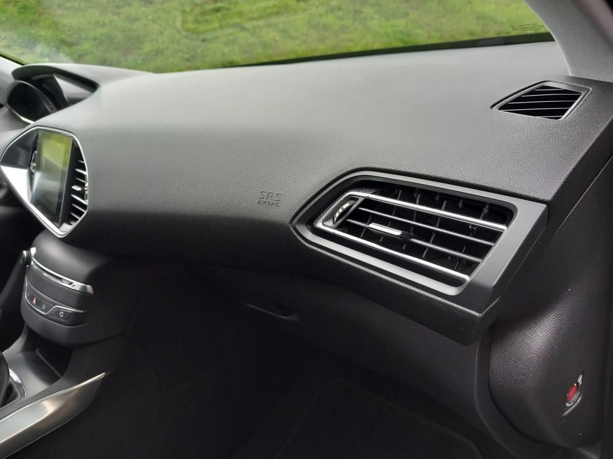 peugeot-308-sw-2015-diesel-1997cc