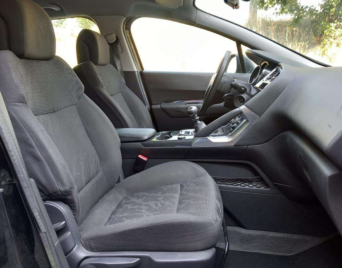 peugeot-3008-2011-diesel-1560cc