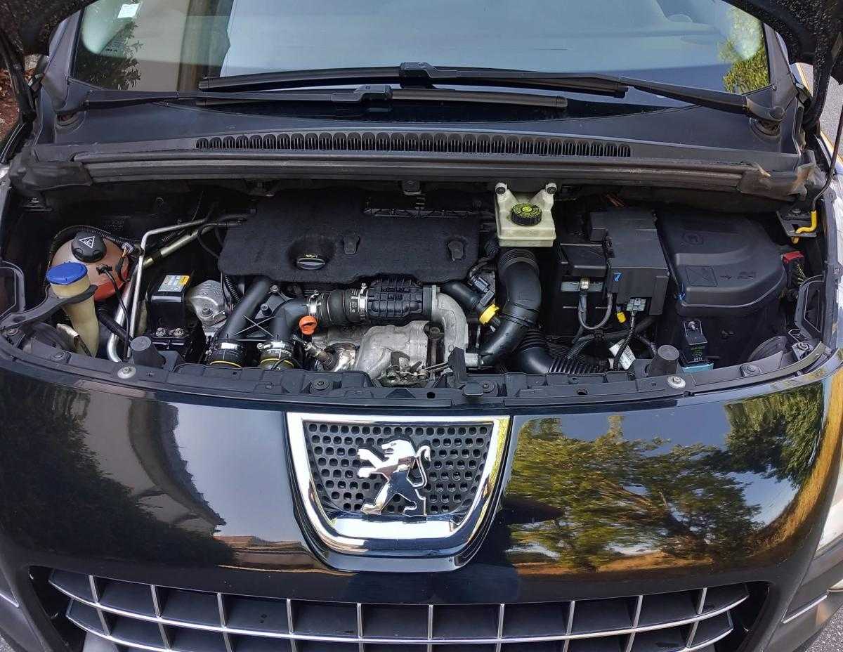 peugeot-3008-2011-diesel-1560cc