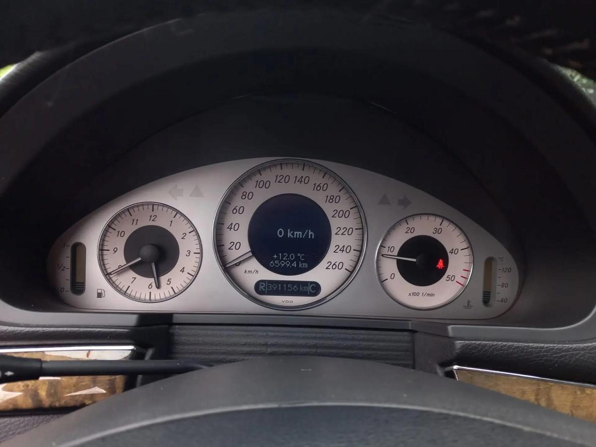 mercedes-benz-classe-e-2004-diesel-2148cc