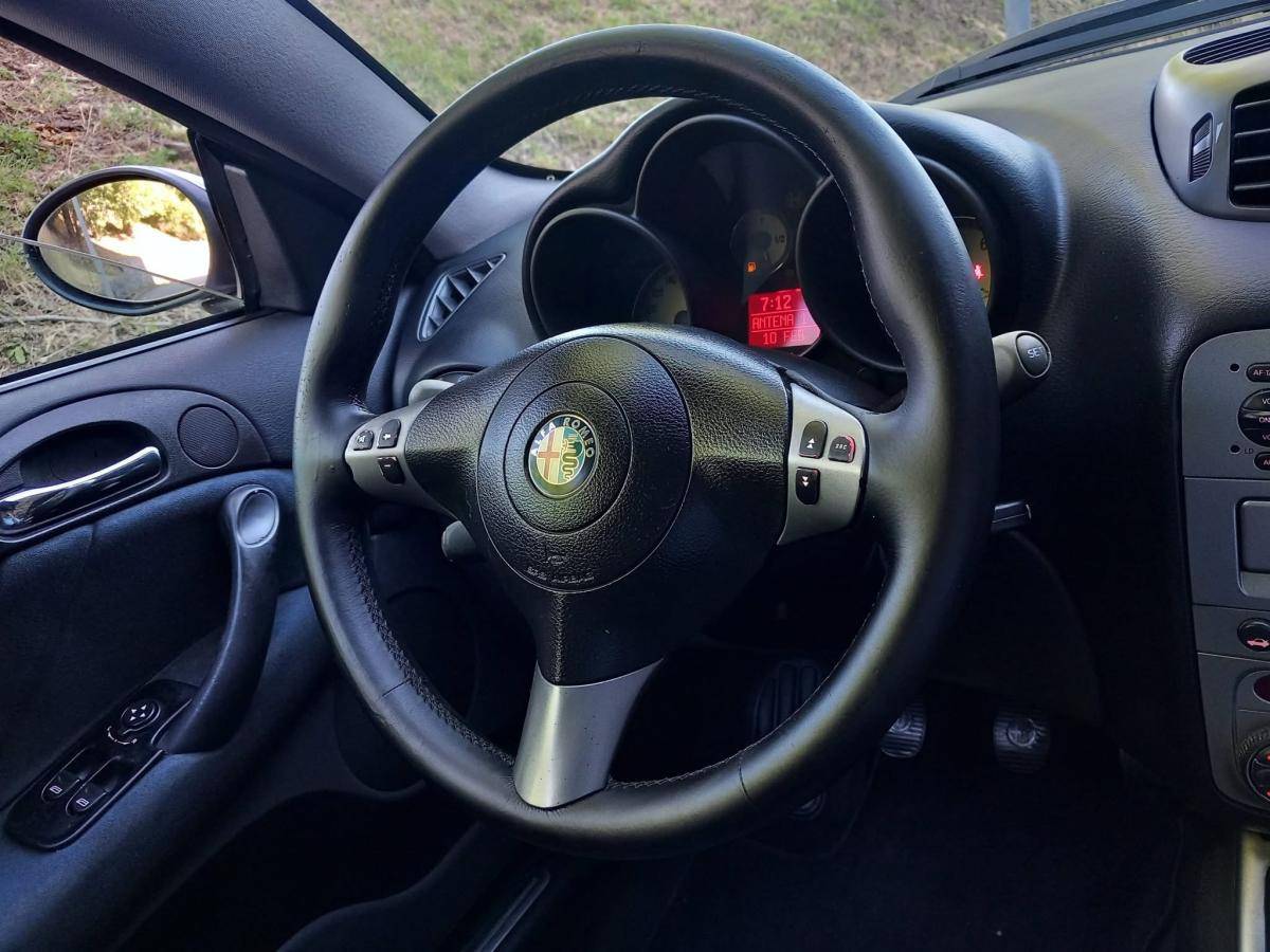 alfa-romeo-gt-2005-gasolina-1747cc