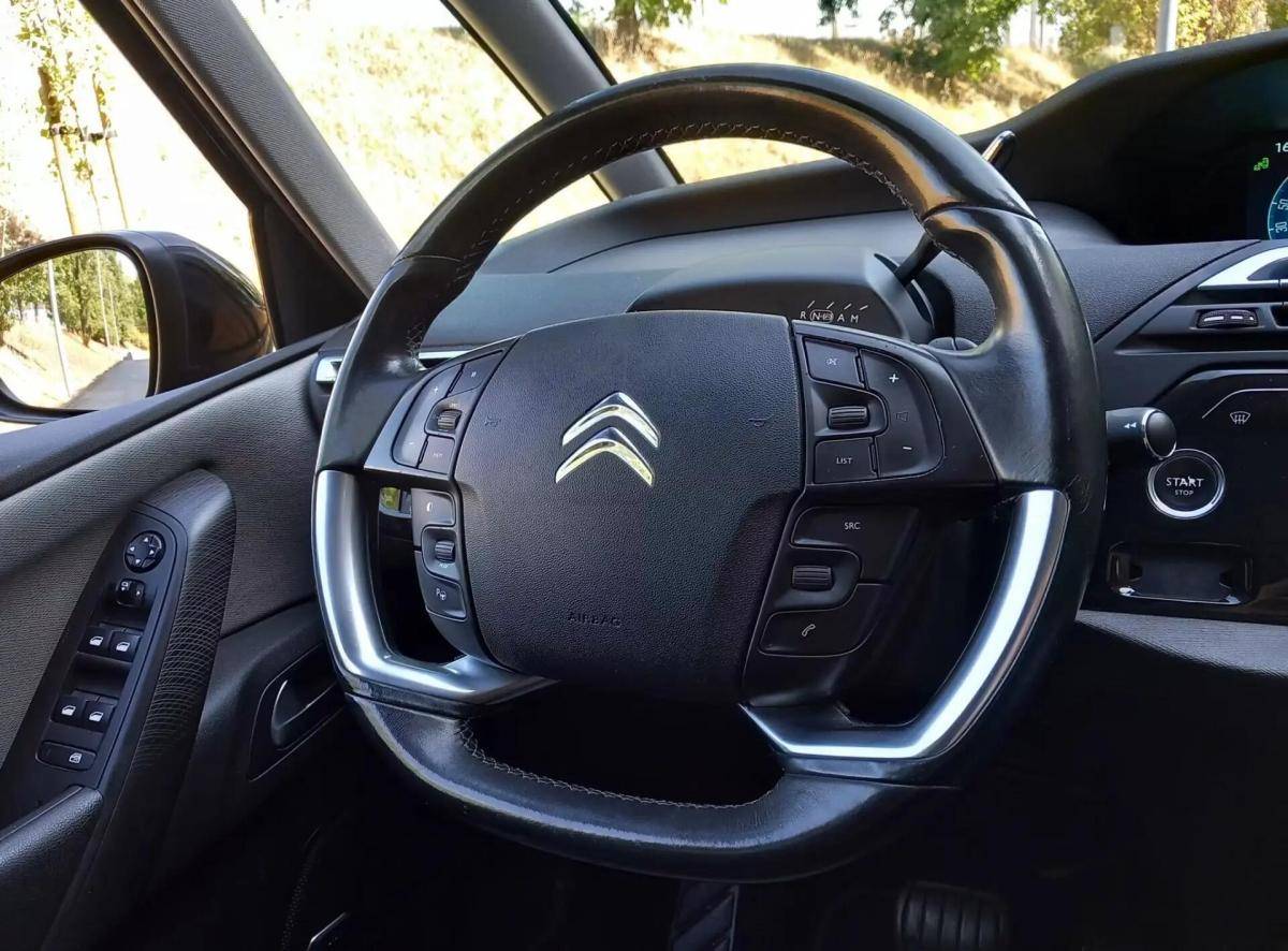 citroen-c4-grand-picasso-2015-diesel-1560cc