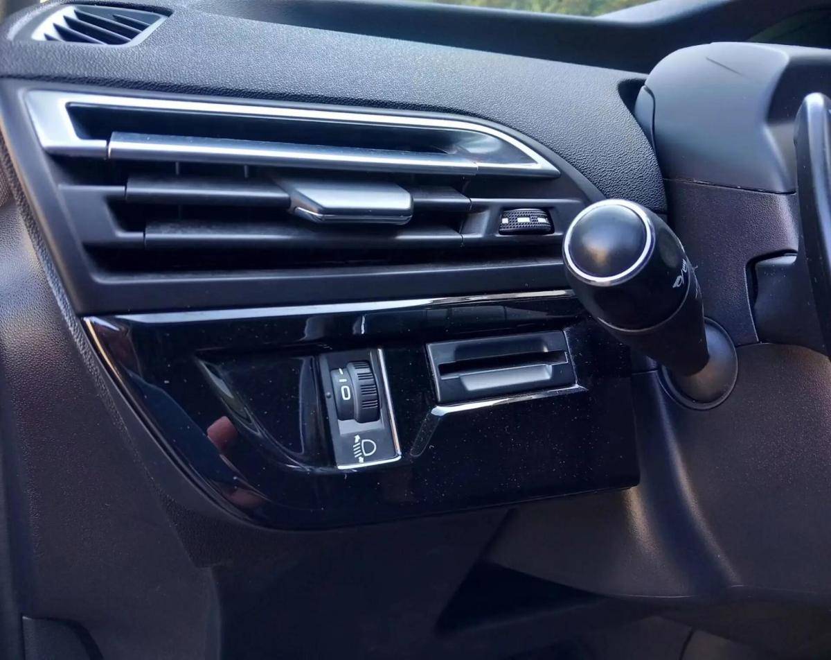 citroen-c4-grand-picasso-2015-diesel-1560cc