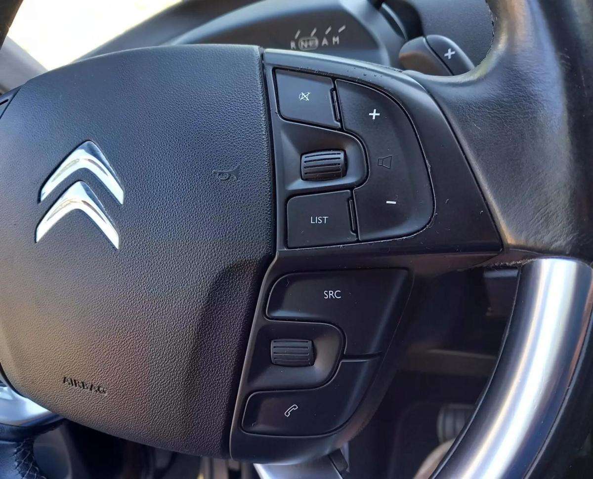 citroen-c4-grand-picasso-2015-diesel-1560cc