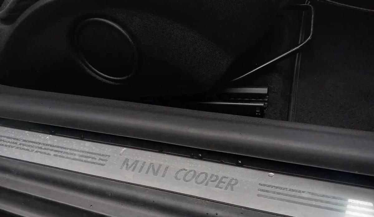 mini-cooper-2010-diesel-1598cc