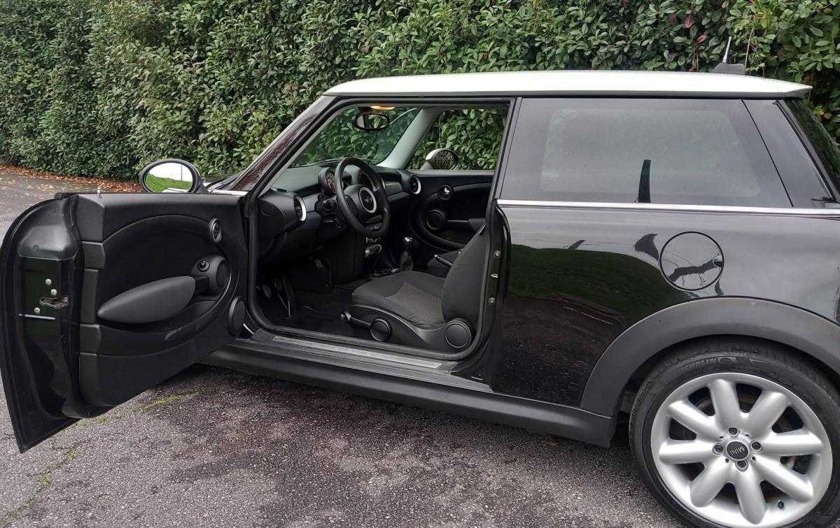 mini-cooper-2010-diesel-1598cc