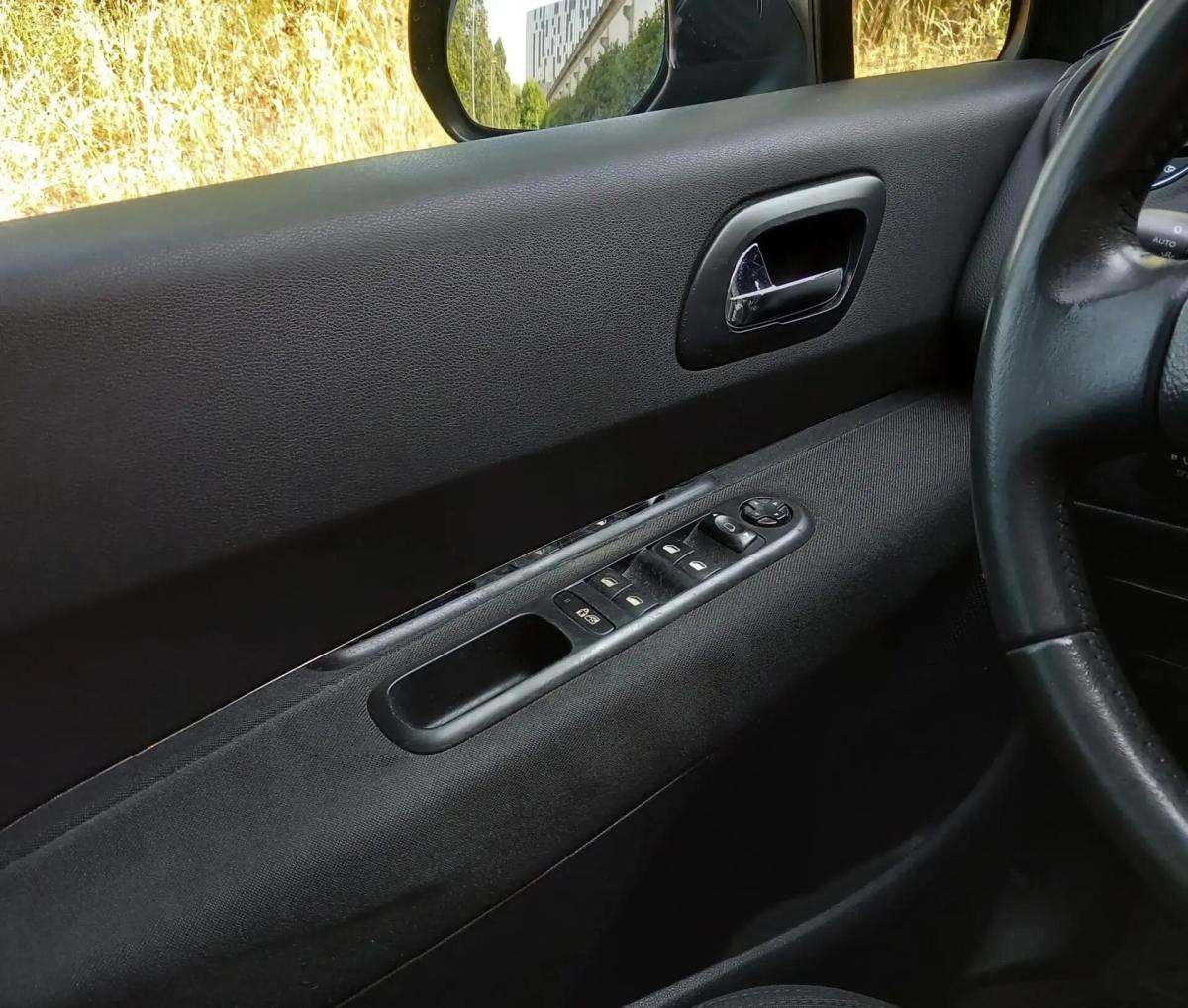 peugeot-3008-2011-diesel-1560cc