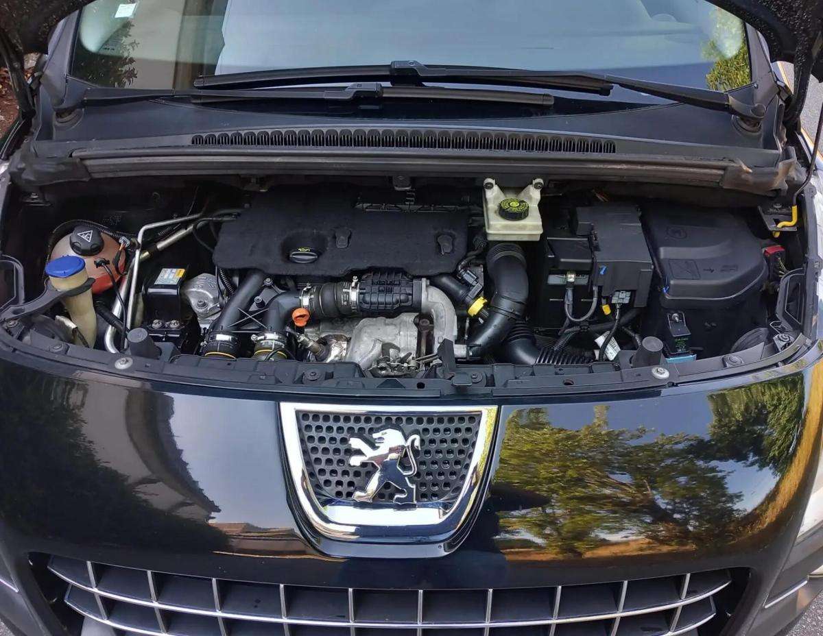 peugeot-3008-2011-diesel-1560cc