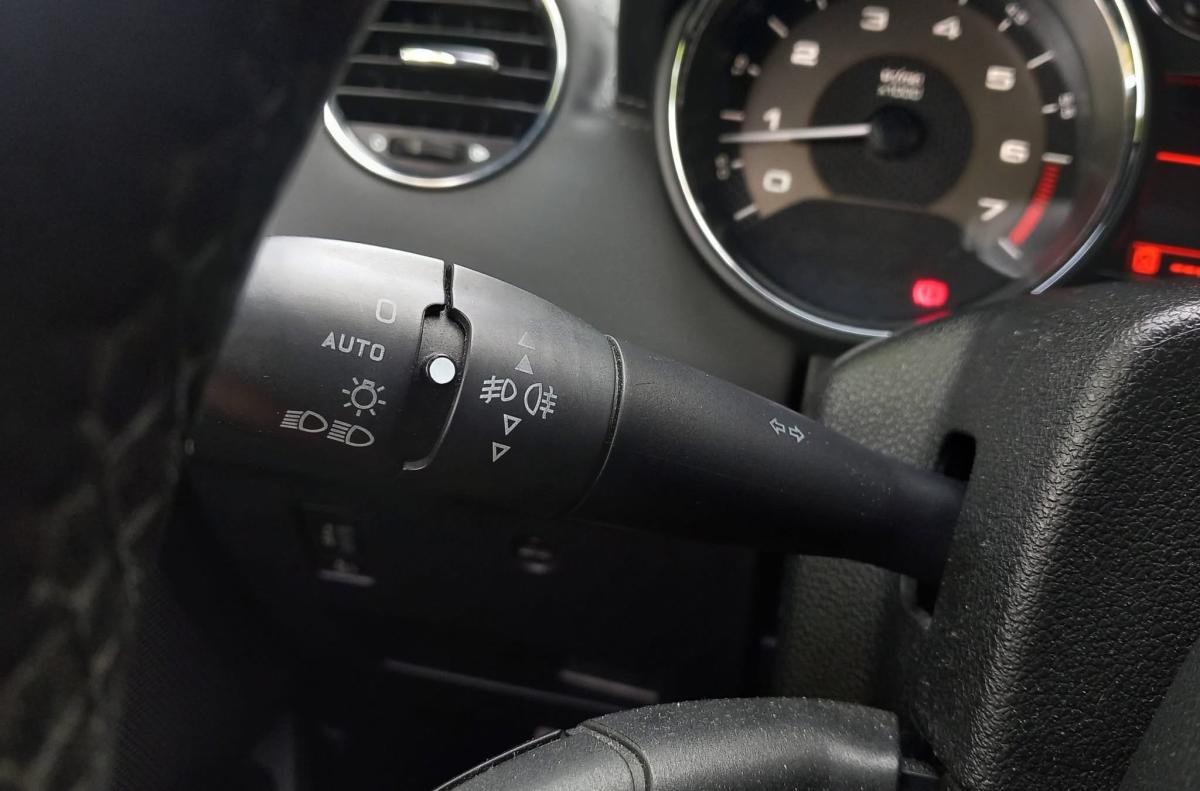 peugeot-rcz-2010-gasolina-1598cc