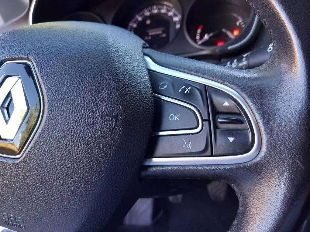 renault-megane-sport-tourer-2018-diesel-1461cc