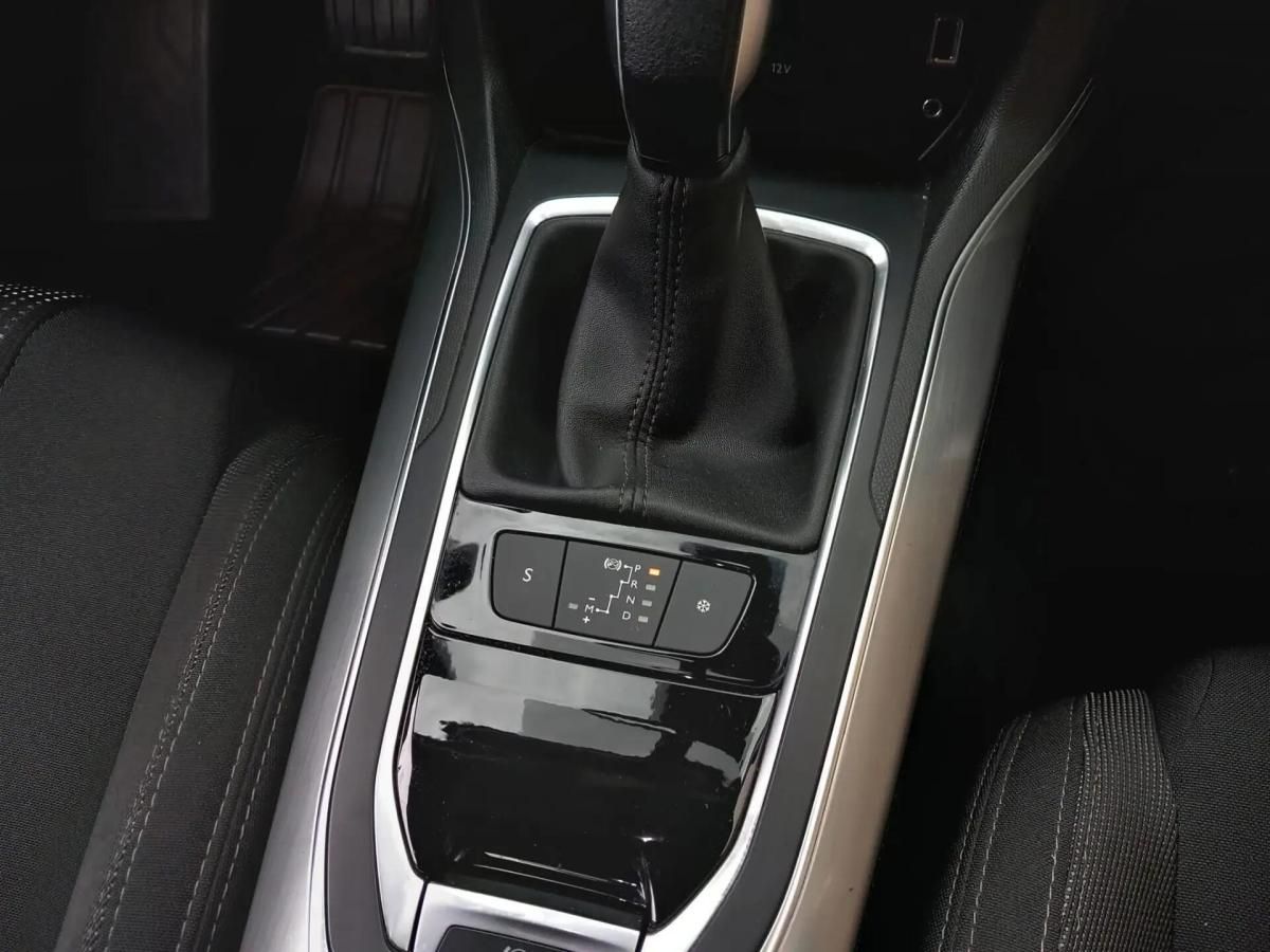 peugeot-308-sw-2015-diesel-1997cc