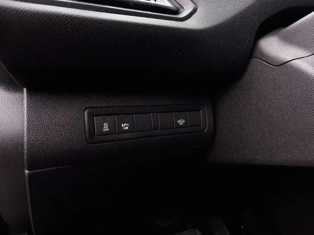 peugeot-308-sw-2015-diesel-1997cc
