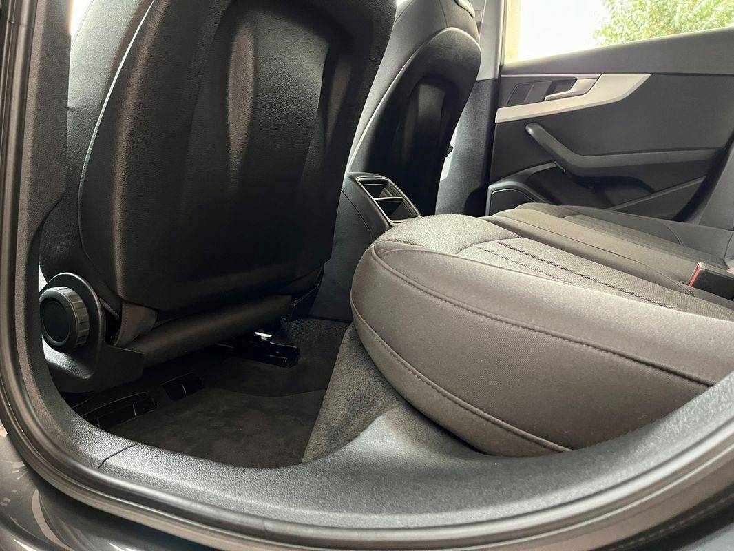 audi-a4-avant-2019-diesel-1968cc