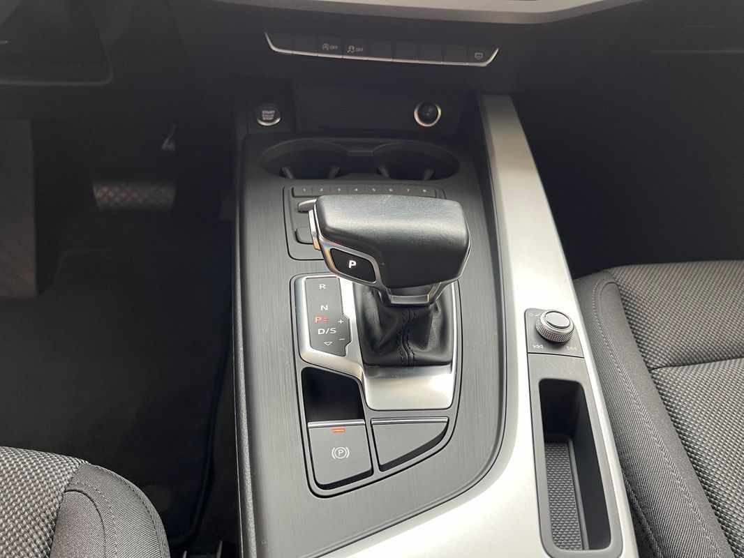audi-a4-avant-2019-diesel-1968cc