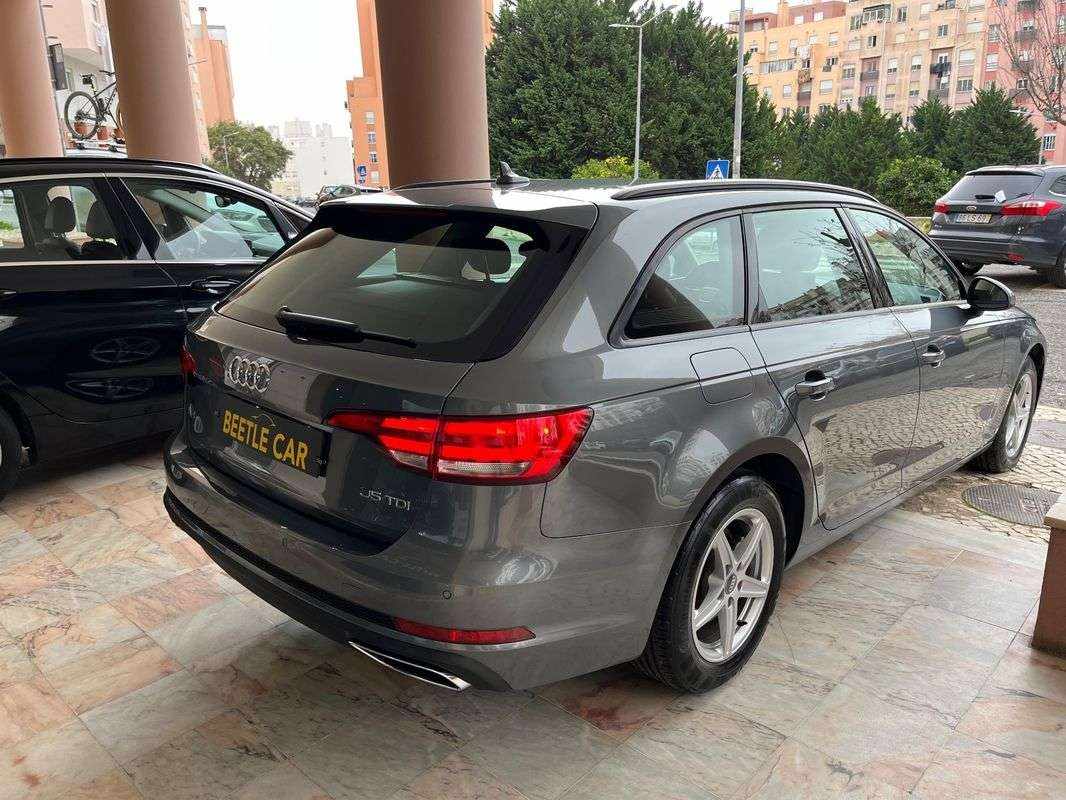 audi-a4-avant-2019-diesel-1968cc