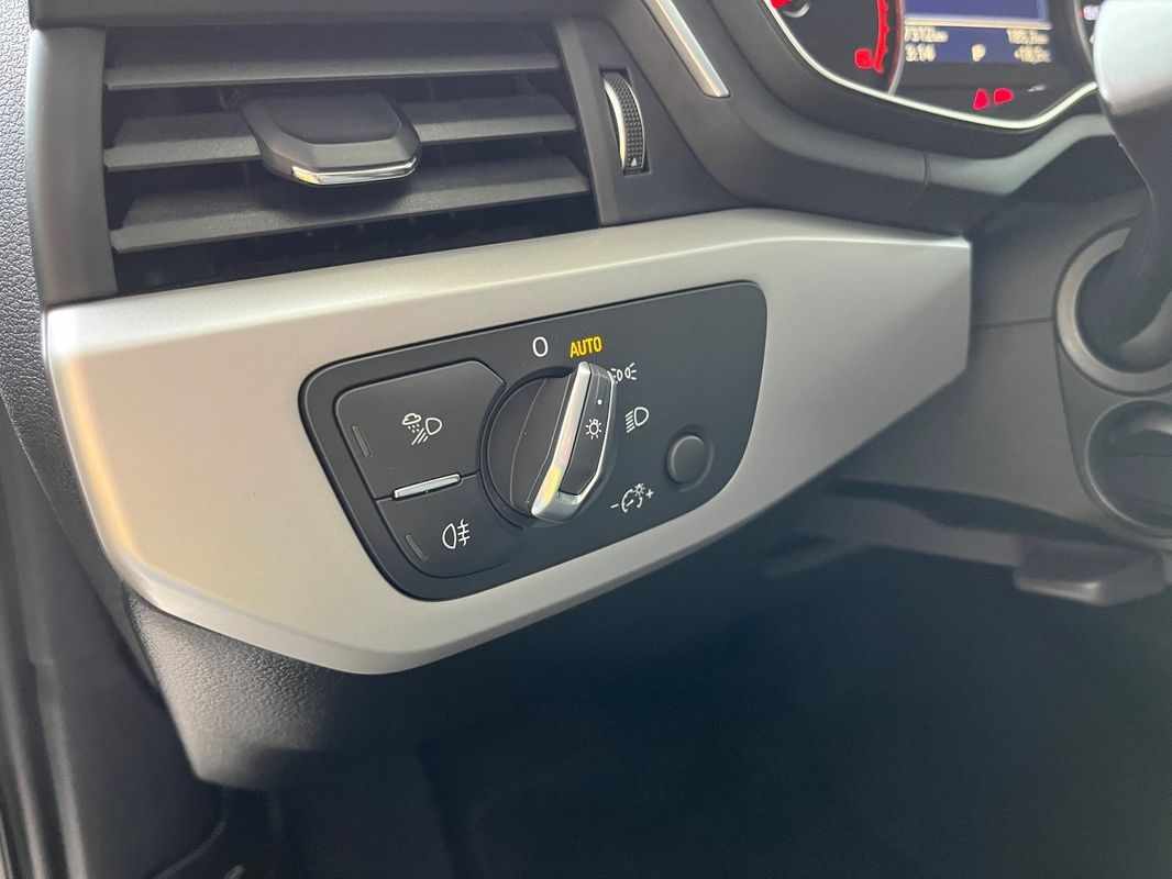 audi-a4-avant-2019-diesel-1968cc