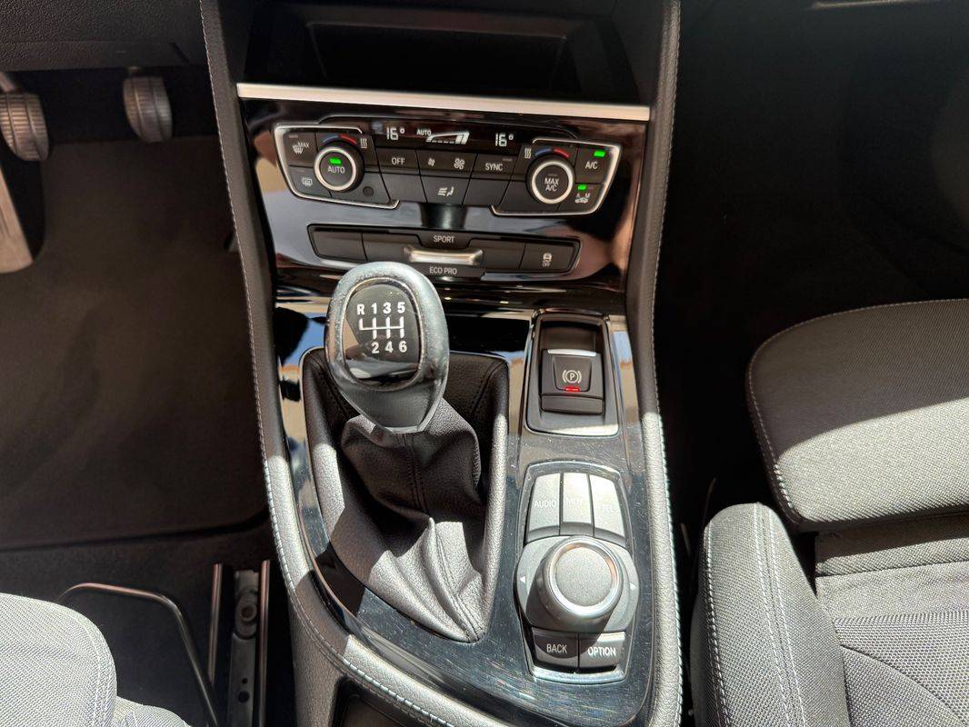 bmw-serie-2-2017-diesel-1496cc