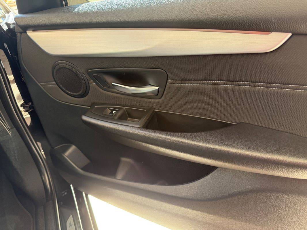 bmw-serie-2-2017-diesel-1496cc