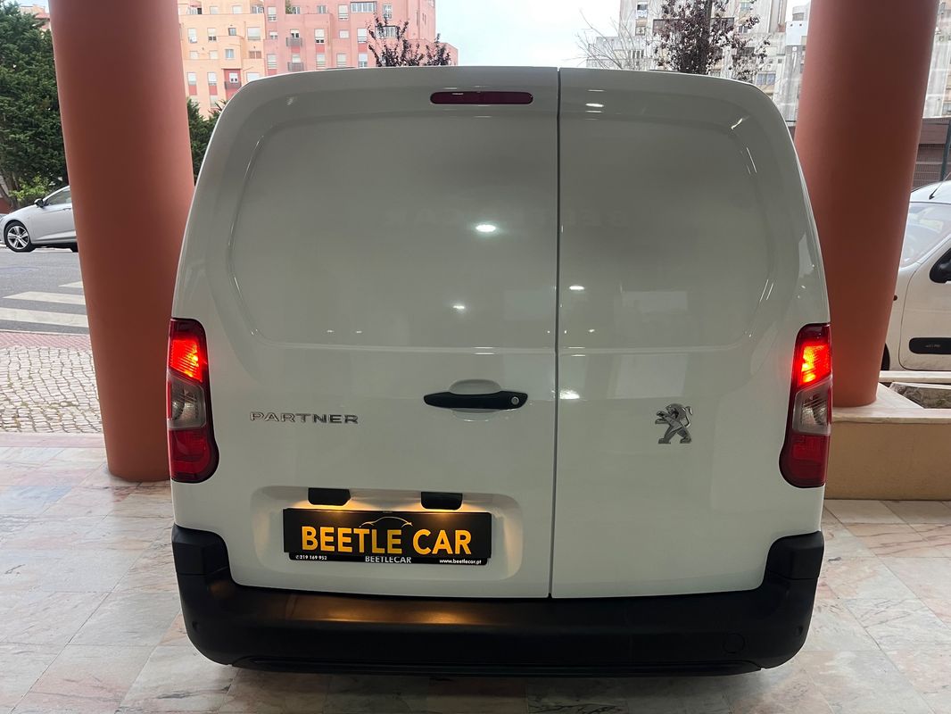 peugeot-partner-2023-diesel-1499cc