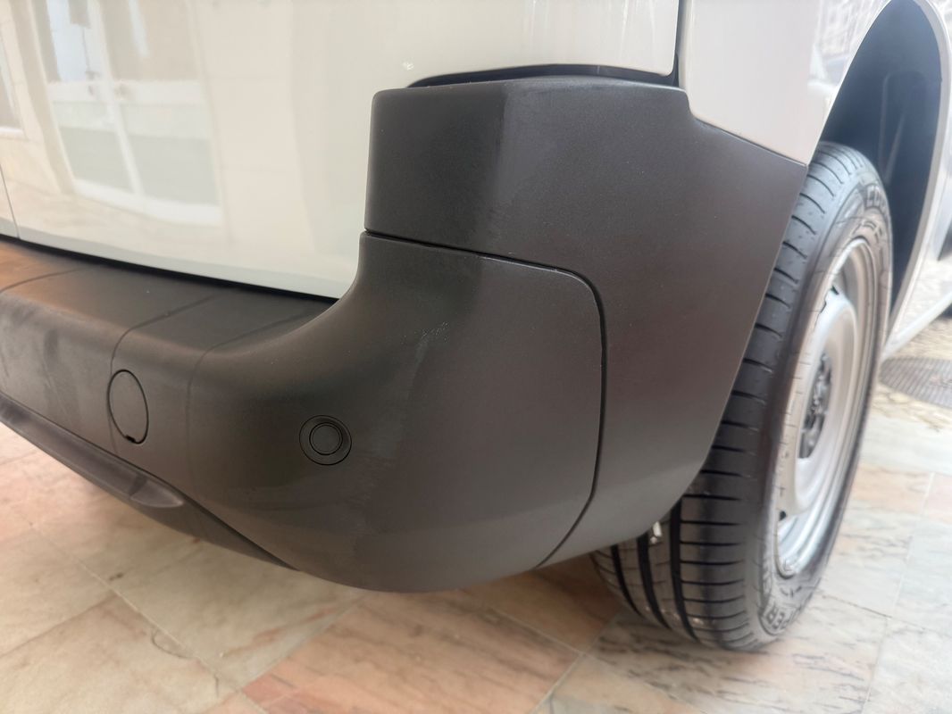 peugeot-partner-2023-diesel-1499cc