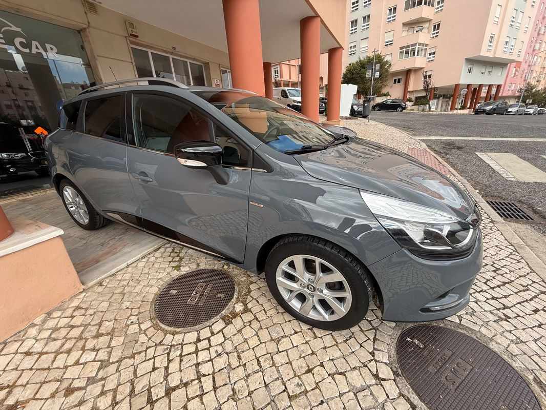 renault-clio-sport-tourer-2019-diesel-1461cc