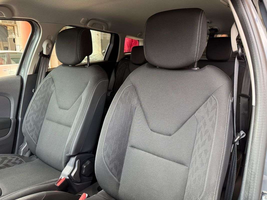 renault-clio-sport-tourer-2019-diesel-1461cc