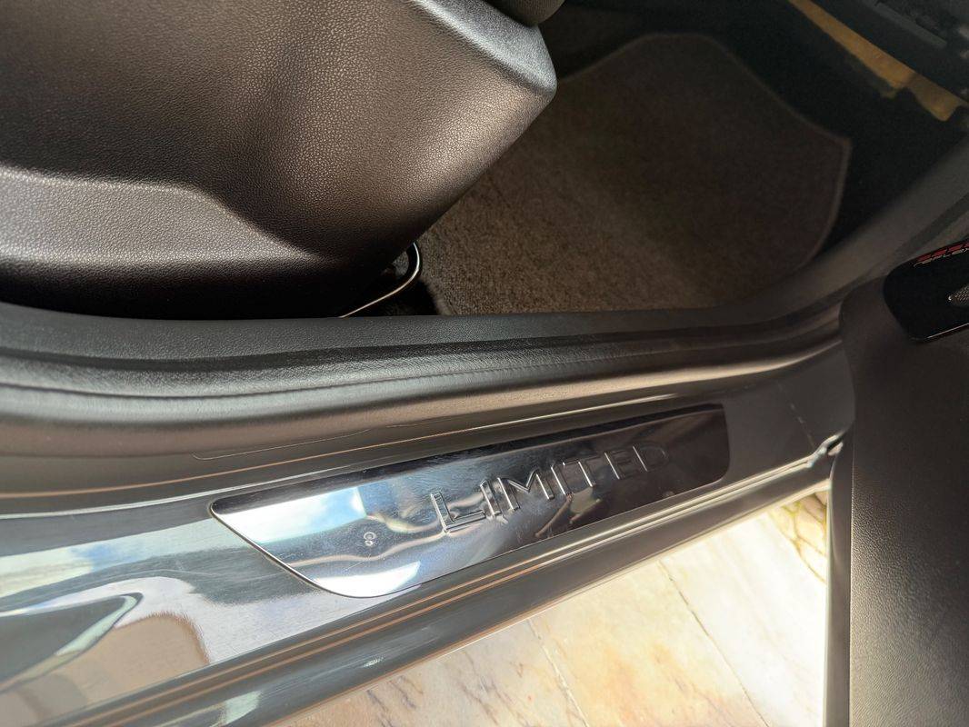 renault-clio-sport-tourer-2019-diesel-1461cc
