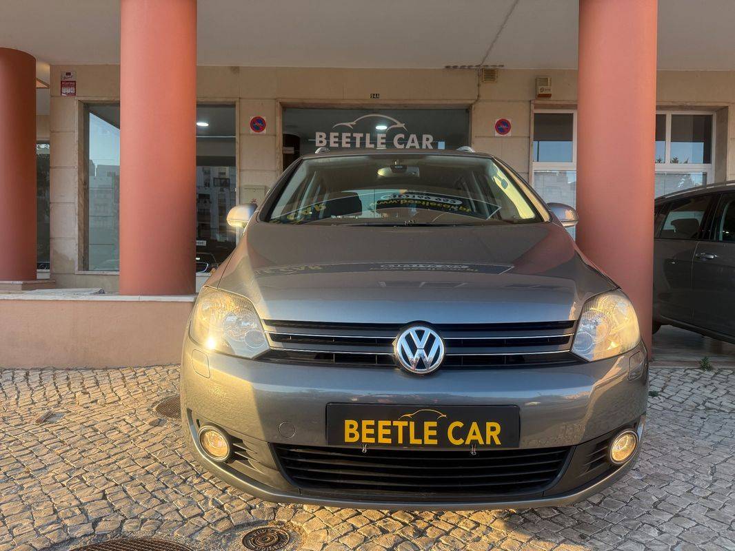 volkswagen-golf-plus-2011-diesel-1598cc
