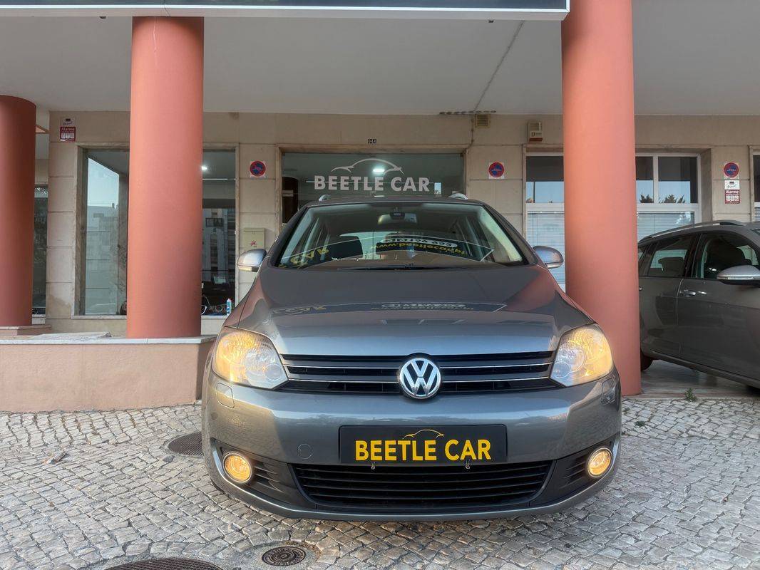 volkswagen-golf-plus-2011-diesel-1598cc