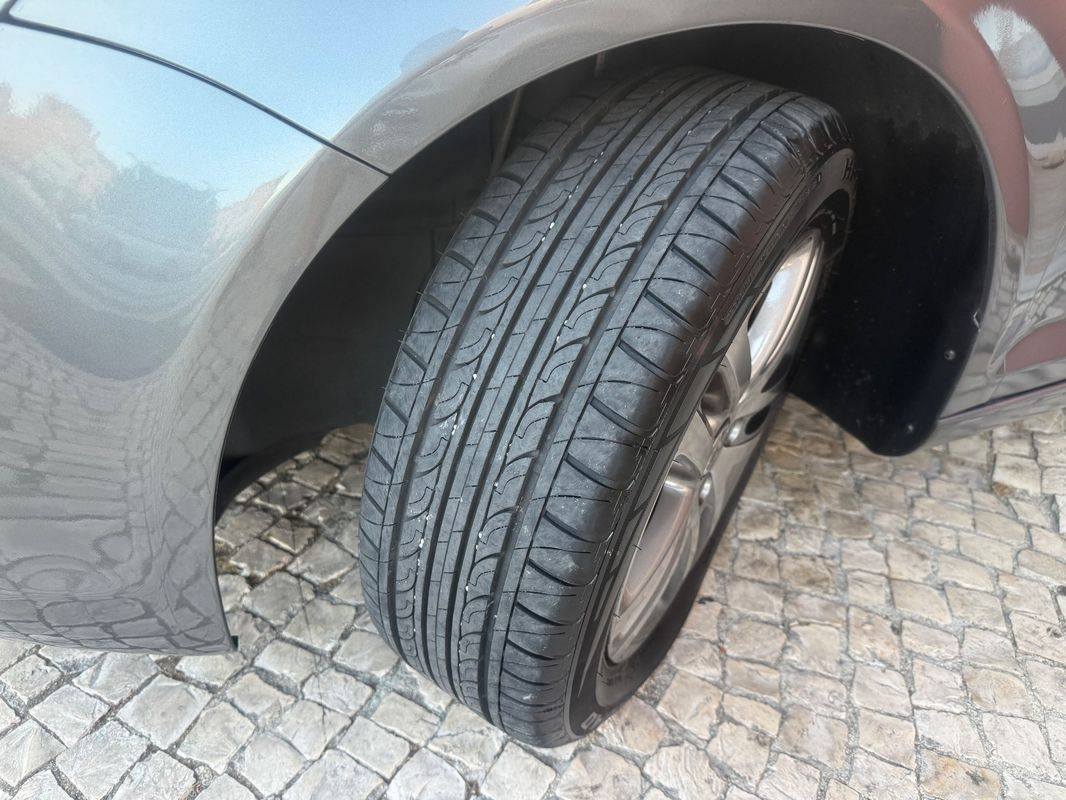 volkswagen-golf-plus-2011-diesel-1598cc