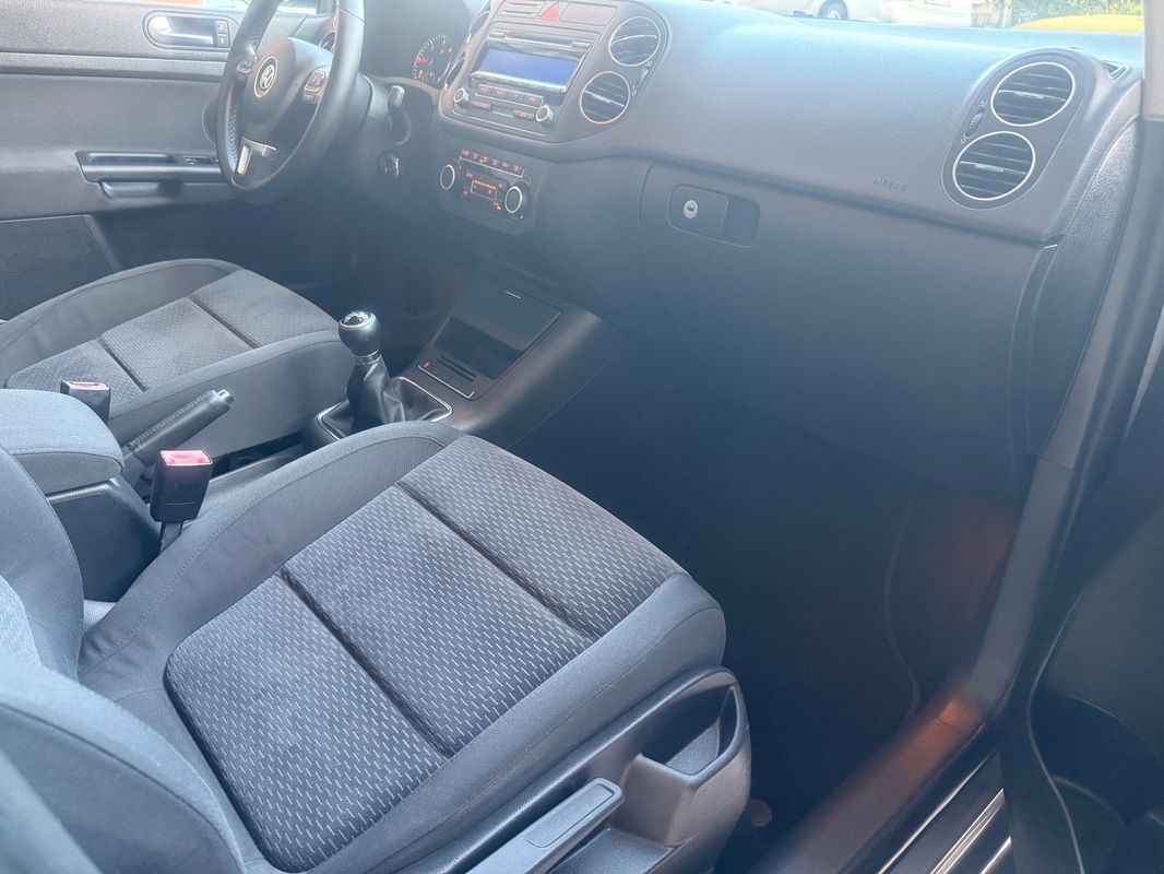 volkswagen-golf-plus-2011-diesel-1598cc